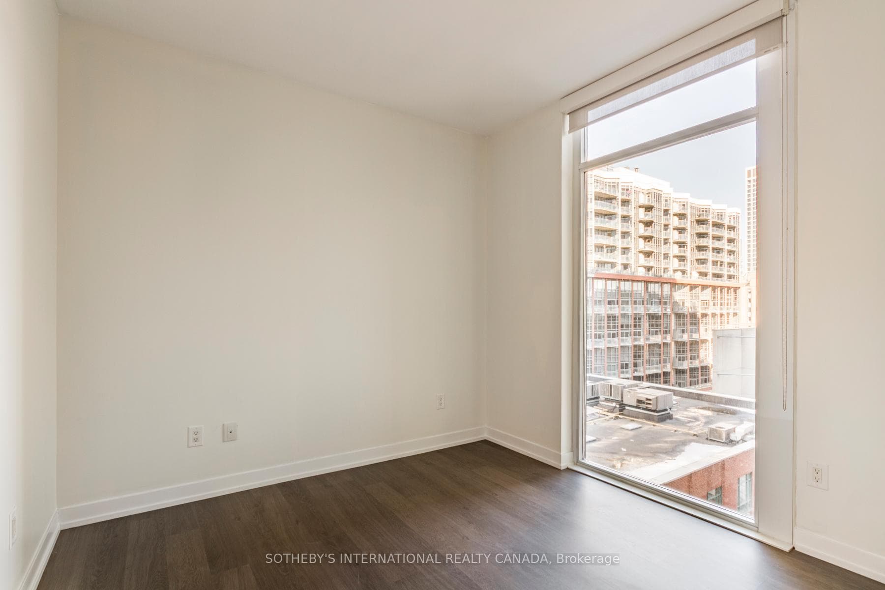 105 George Street Unit 713 photo 25