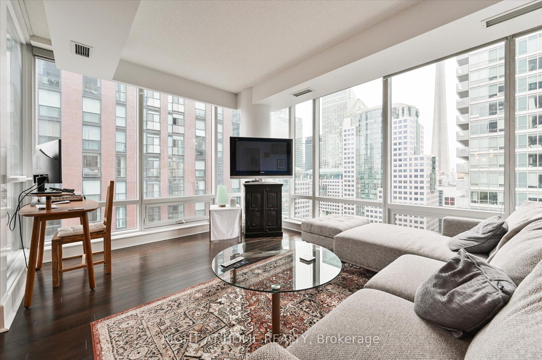 295 Adelaide Street Unit 2107 photo 13