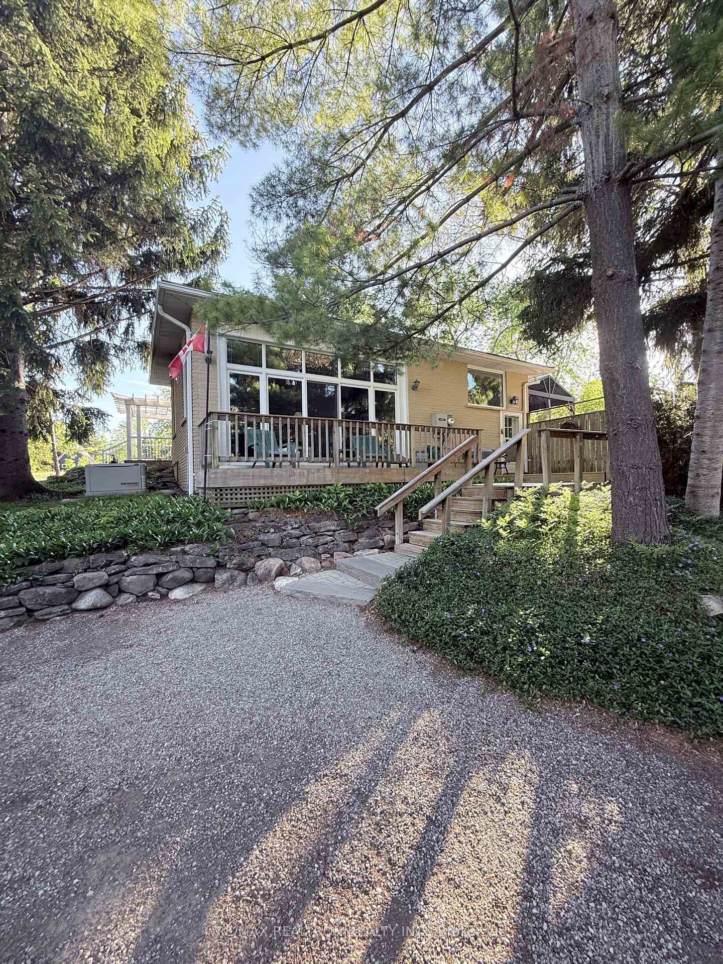 26 Kennedy Road photo 4