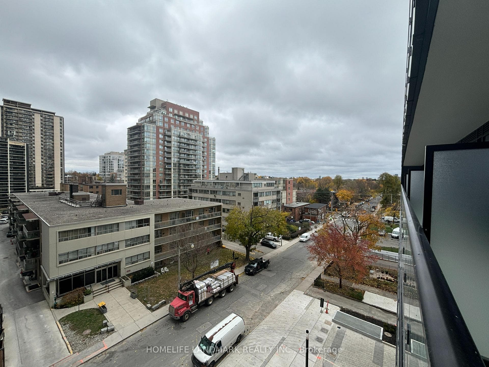 117 Broadway Avenue Unit 609 photo 11