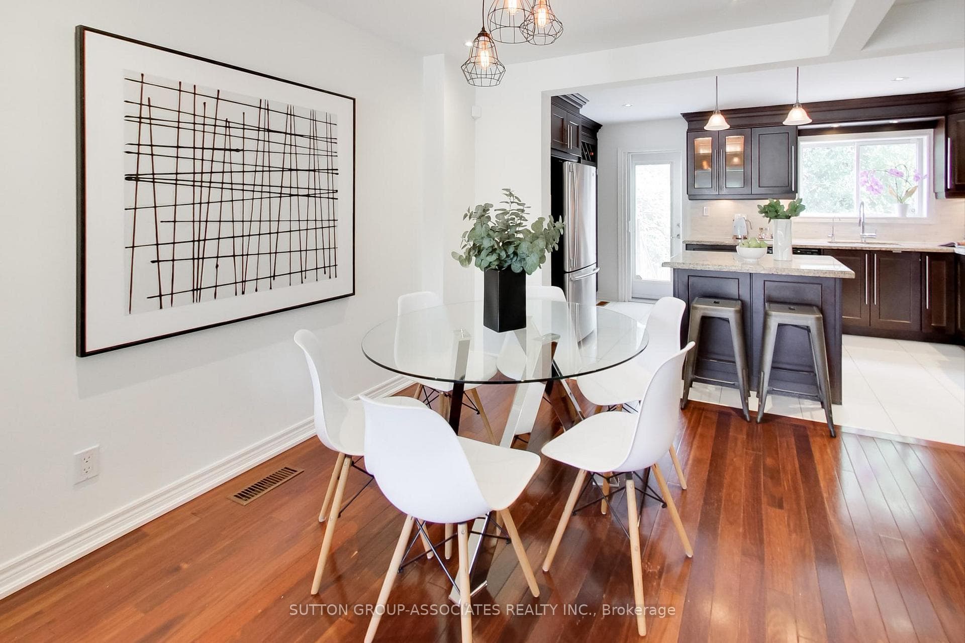 165 Tyrrel Avenue photo 8