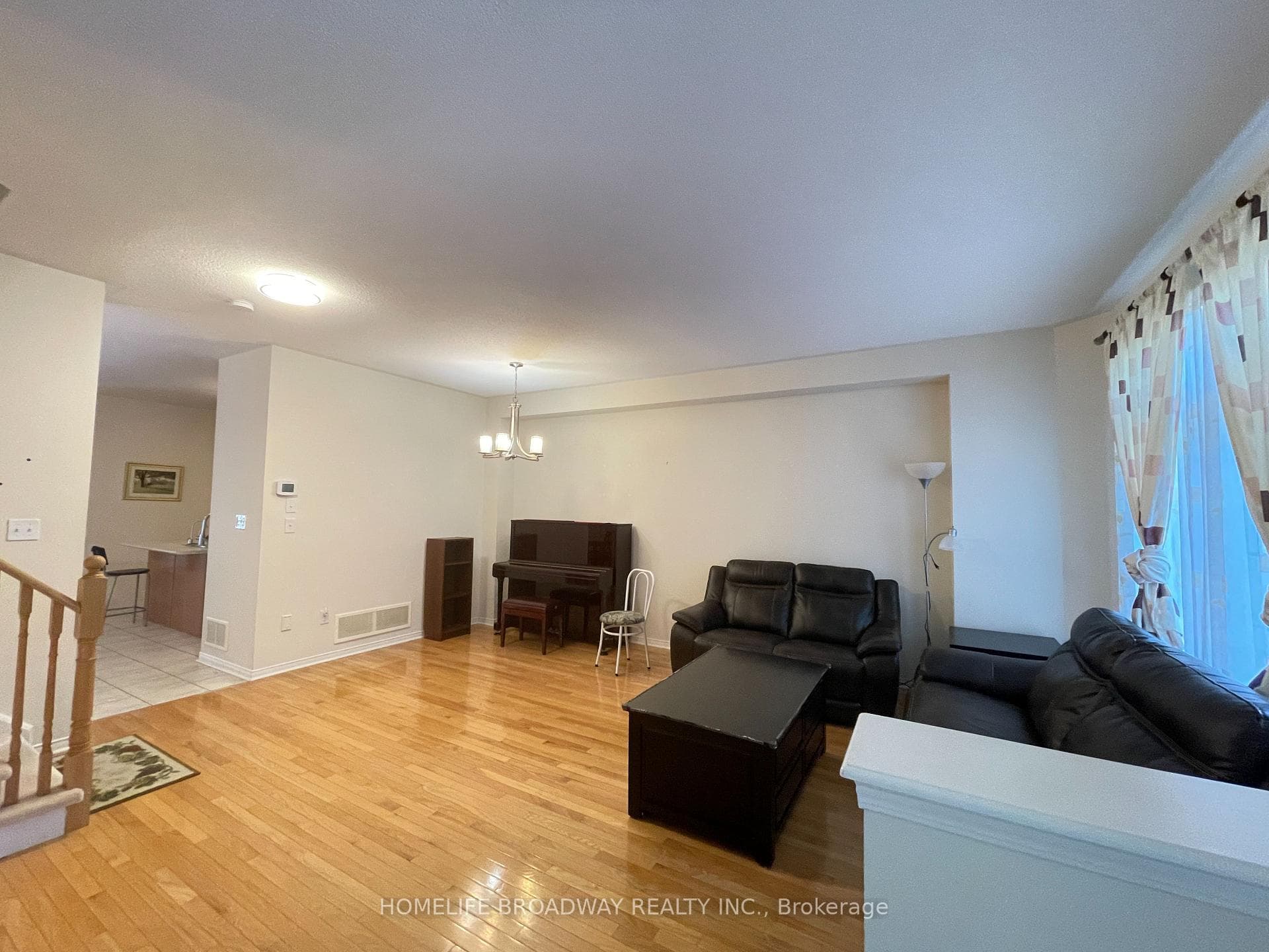 800 Cornell Rouge Boulevard photo 2