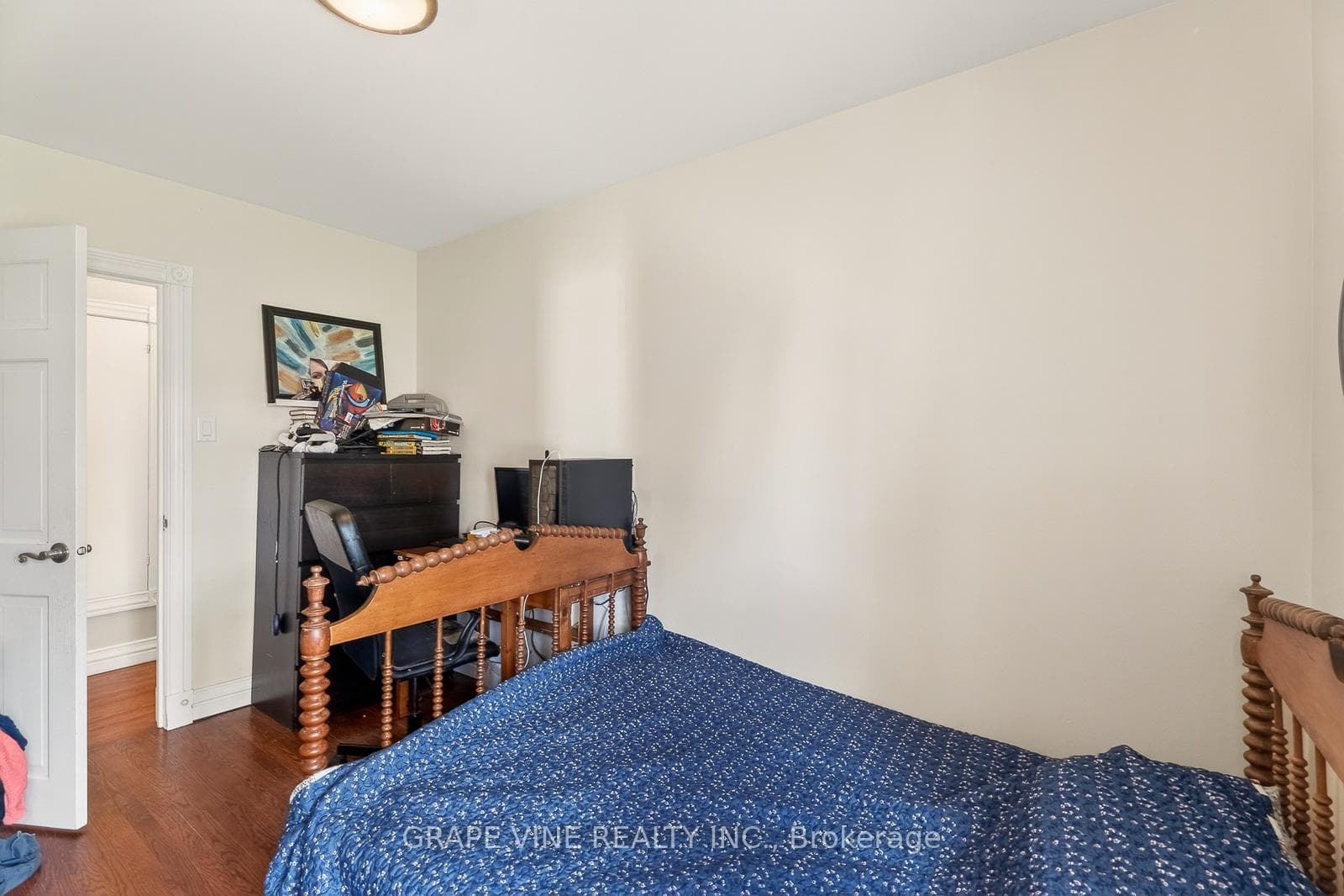 46 Macfarlane Road photo 14