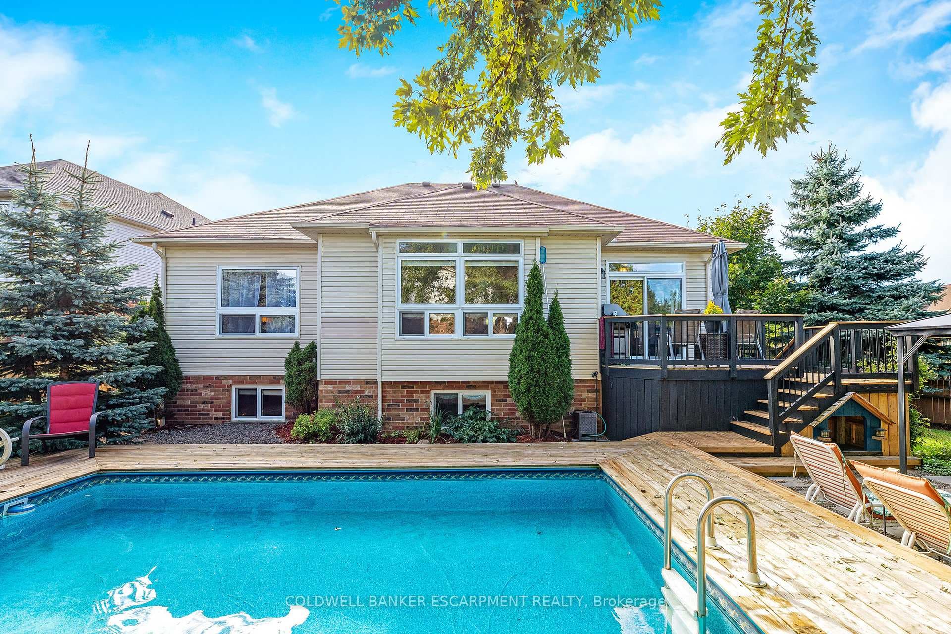 1 Nelles Street photo 33