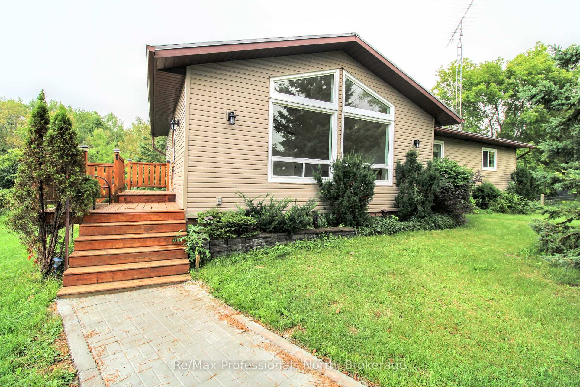 1800 Kirkfield Road photo 6
