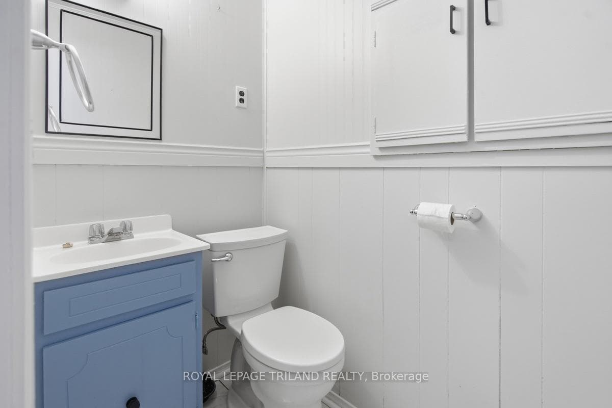 Lower Level: 2-Piece Bathroom