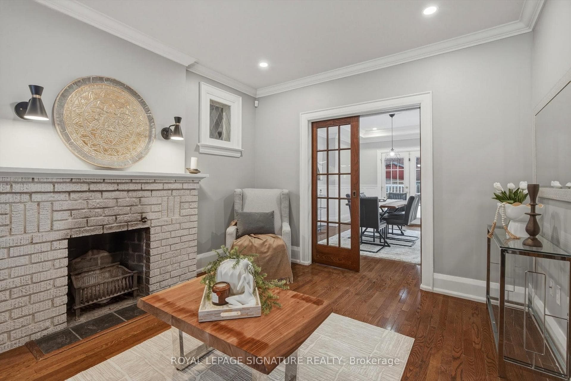 55 Atlas Avenue photo 1