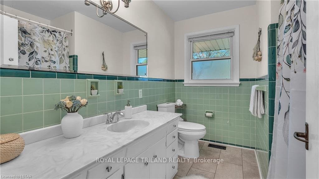 439 BELHAVEN Road photo 11