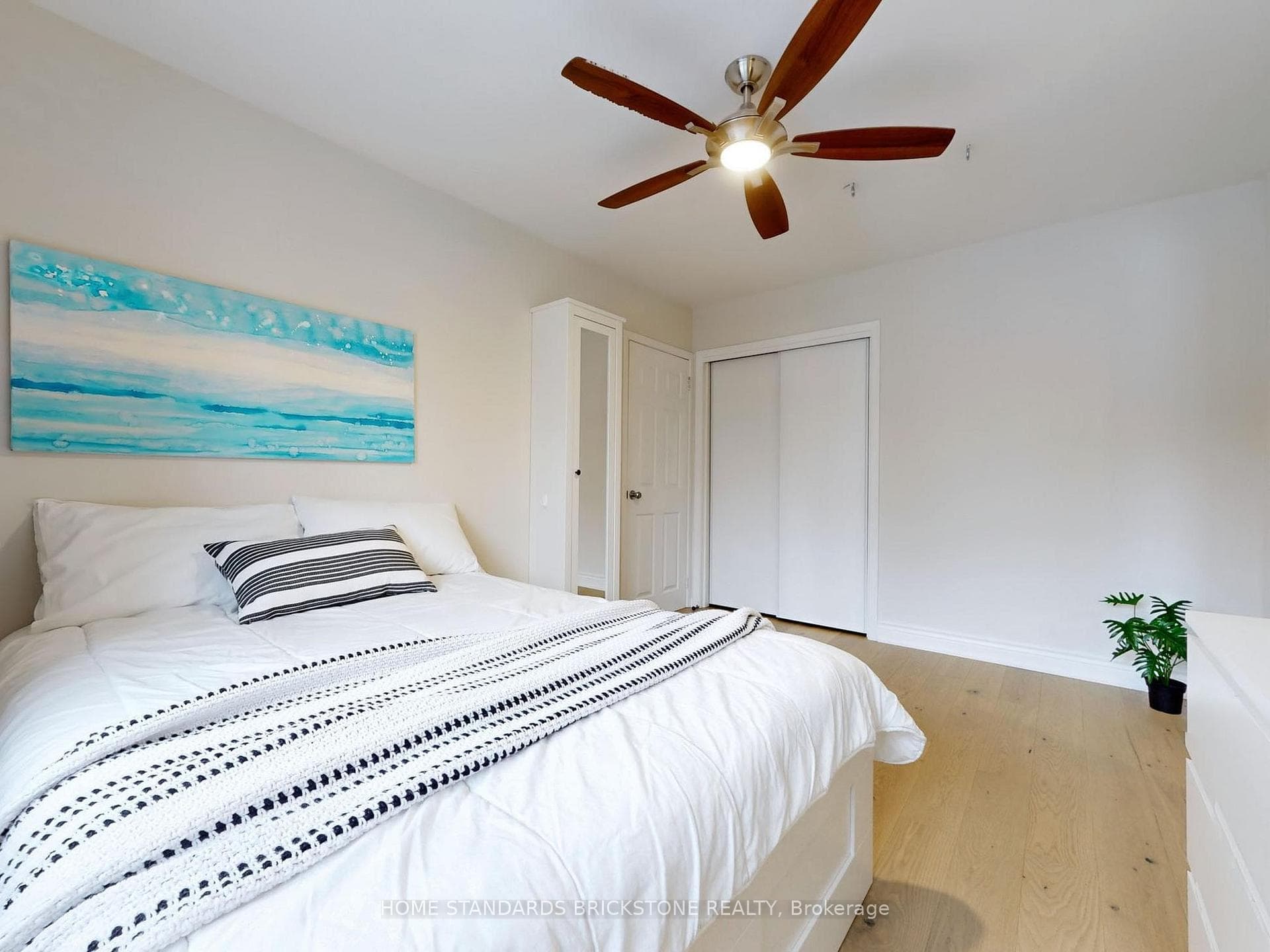 206 Henderson Avenue photo 24