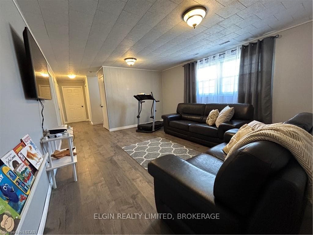 61 WESTGATE Avenue photo 20