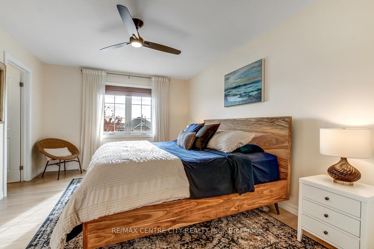 8 Redhaven Lane photo 20