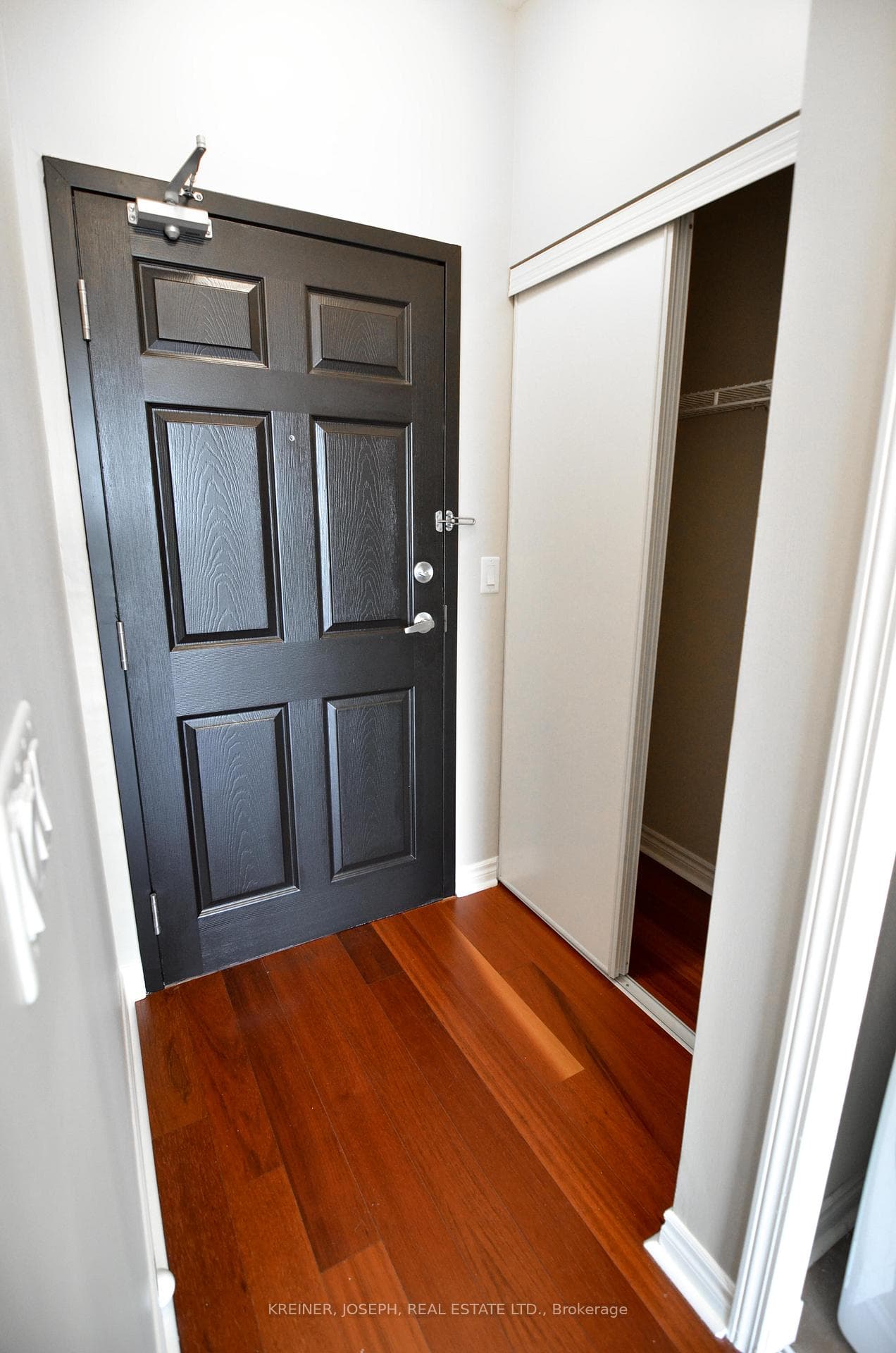 15450 Yonge Street Unit 404 photo 28