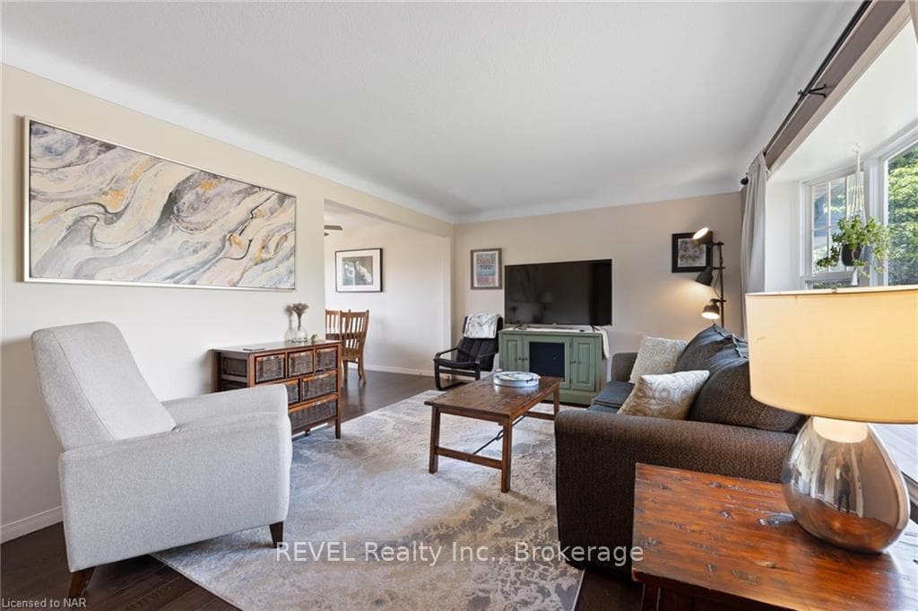 79 CHAMPLAIN Avenue photo 6