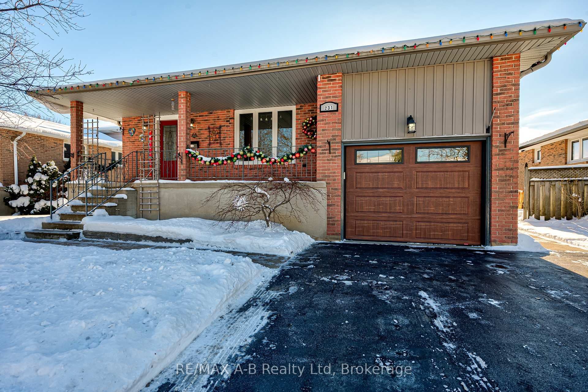 231 Whitelock Street photo 2