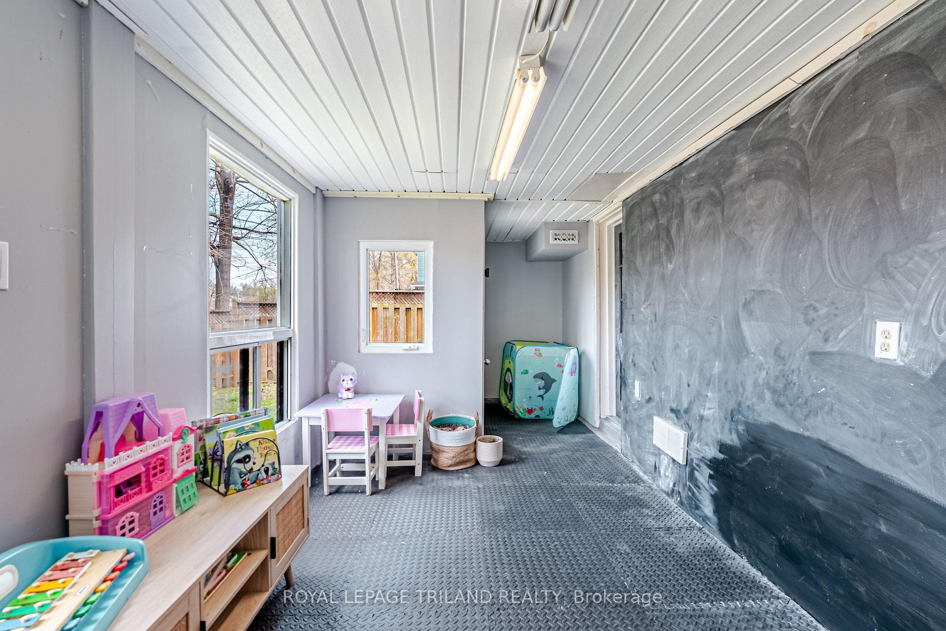 3868 Hamilton Road photo 31