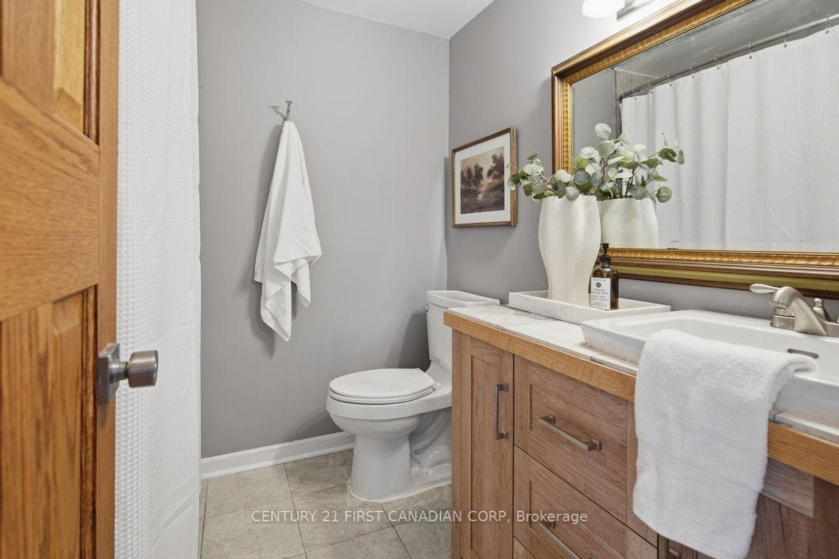 46 Ski Valley Crescent photo 26