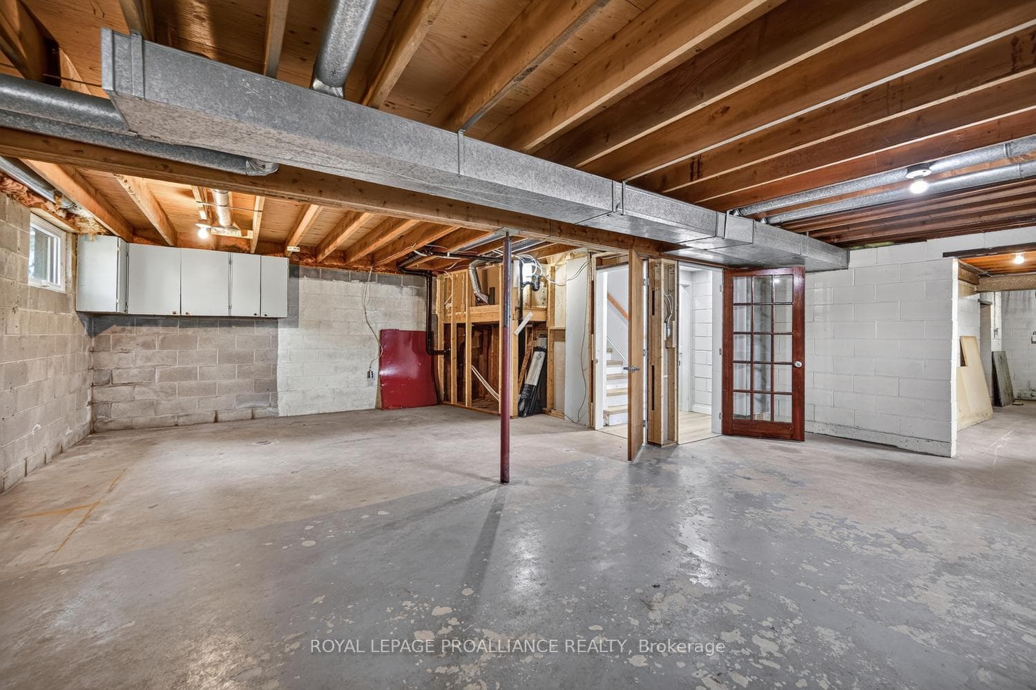 415 RAILWAY Avenue photo 24