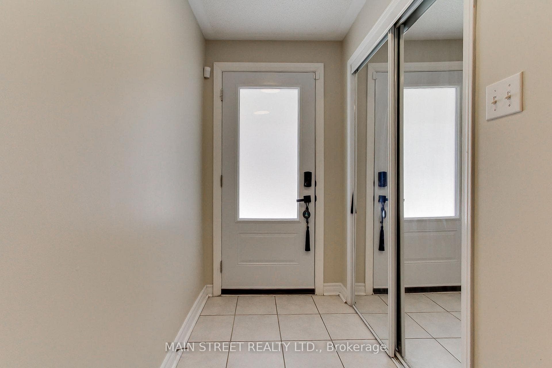 6 Archibald Mews photo 3