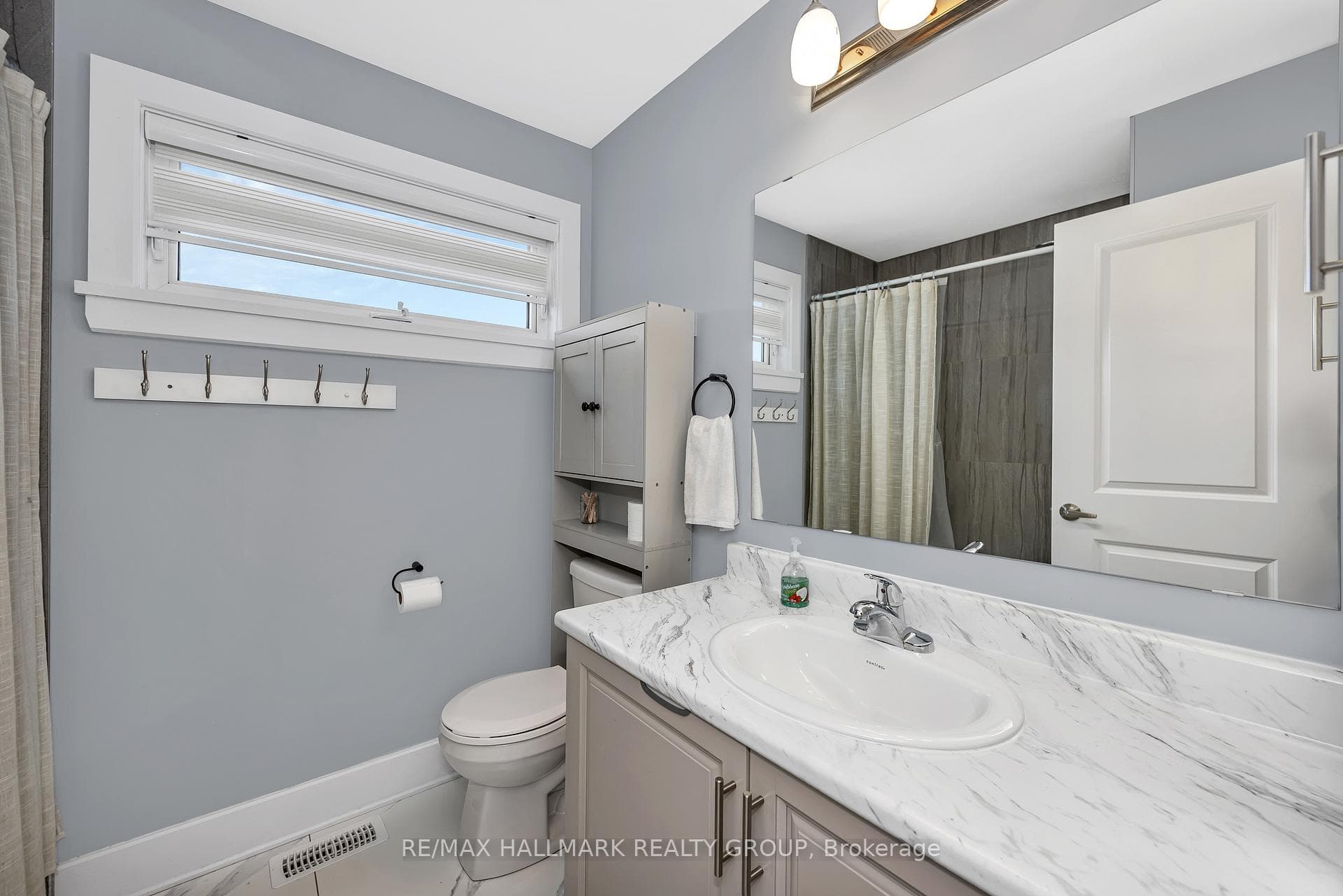 78 Dunlop Road photo 42