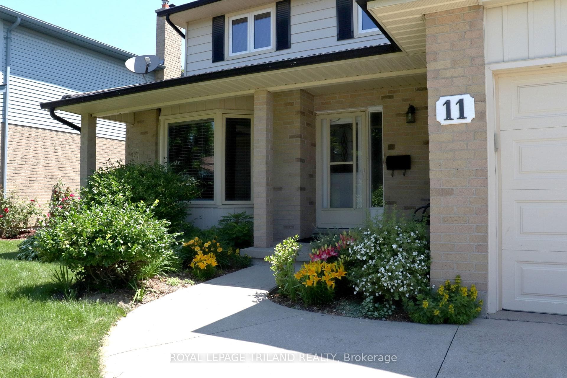 11 Lynngate Grove photo 2