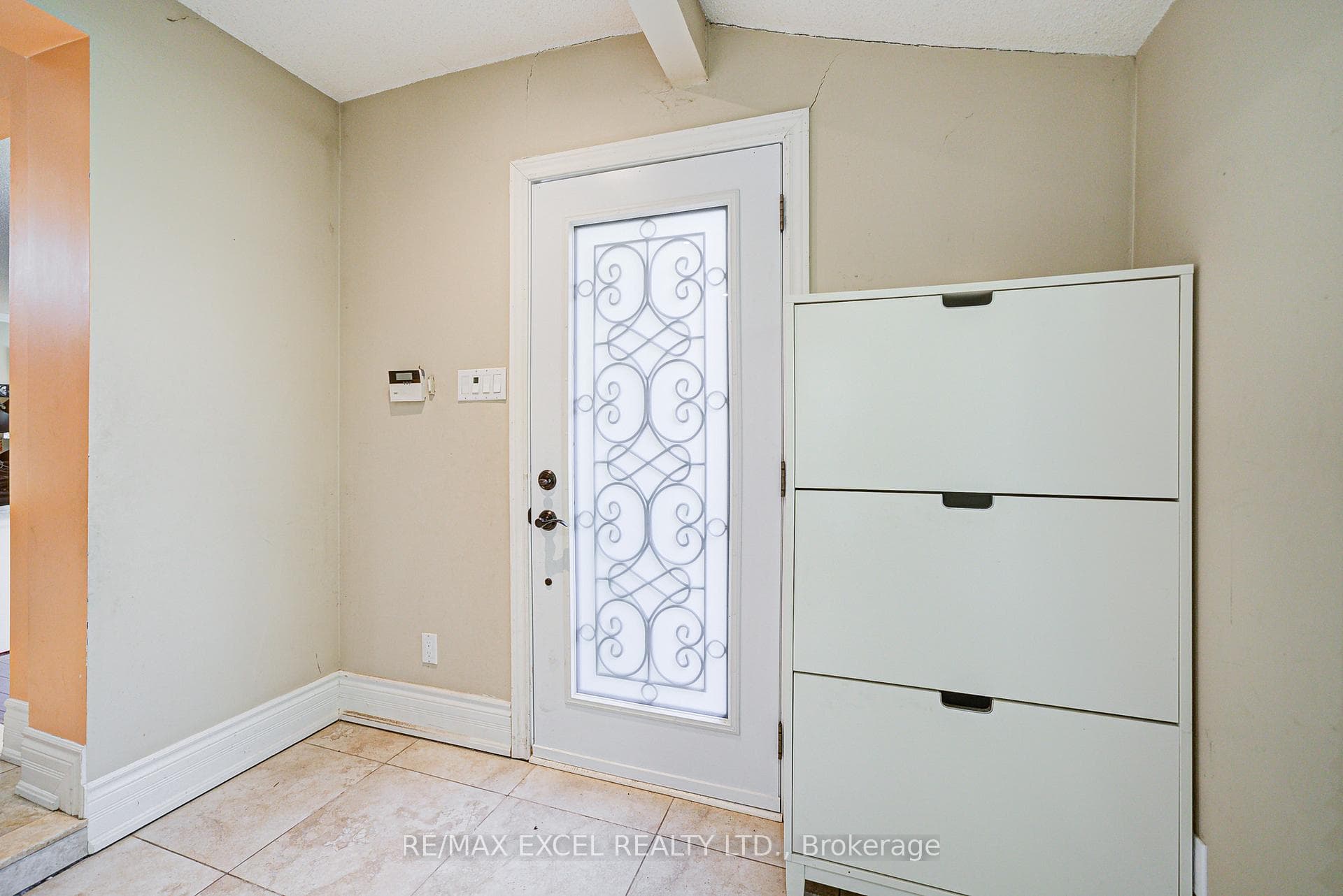 108 Babcombe Drive photo 39