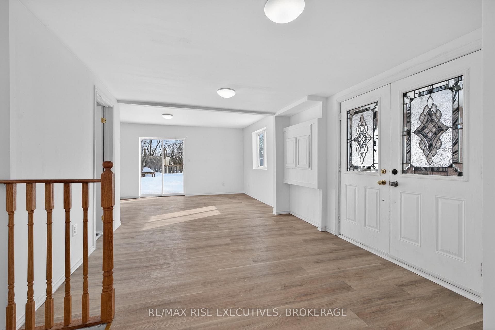 750 Moira Road photo 10