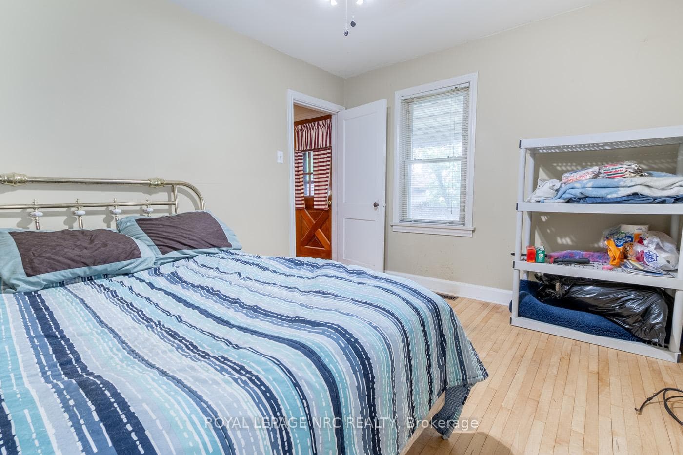 75 Vale Avenue photo 29