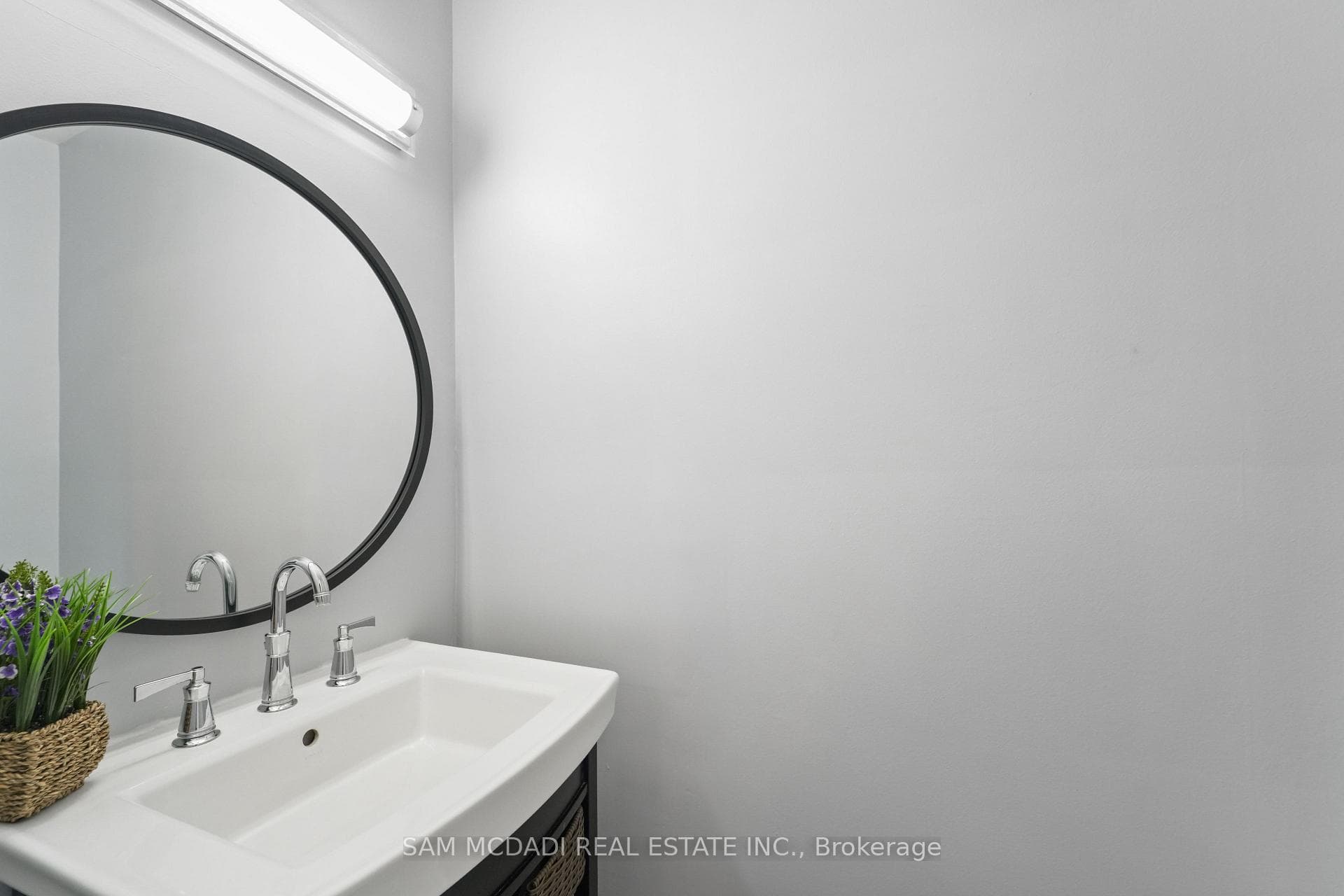 2032 Shannon Drive photo 20