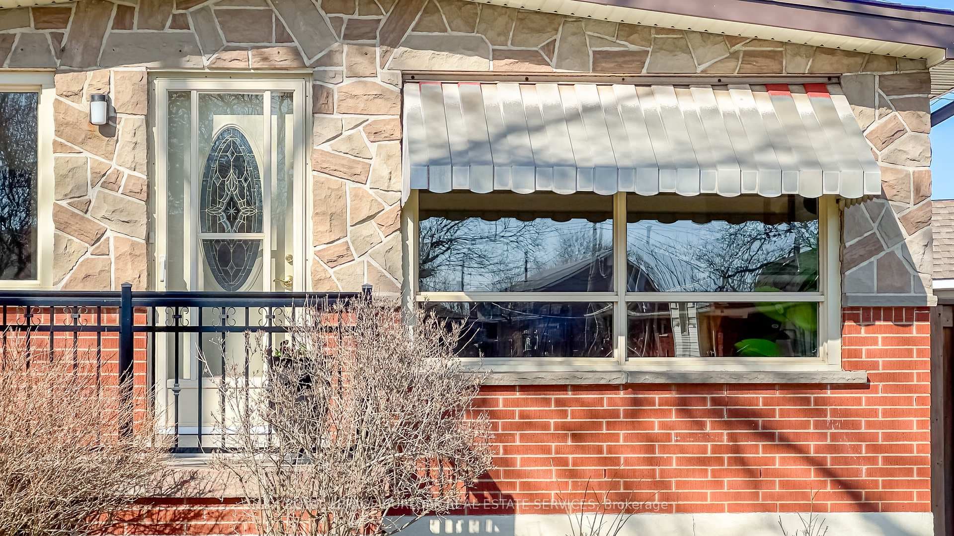 37 Bobolink Road photo 2