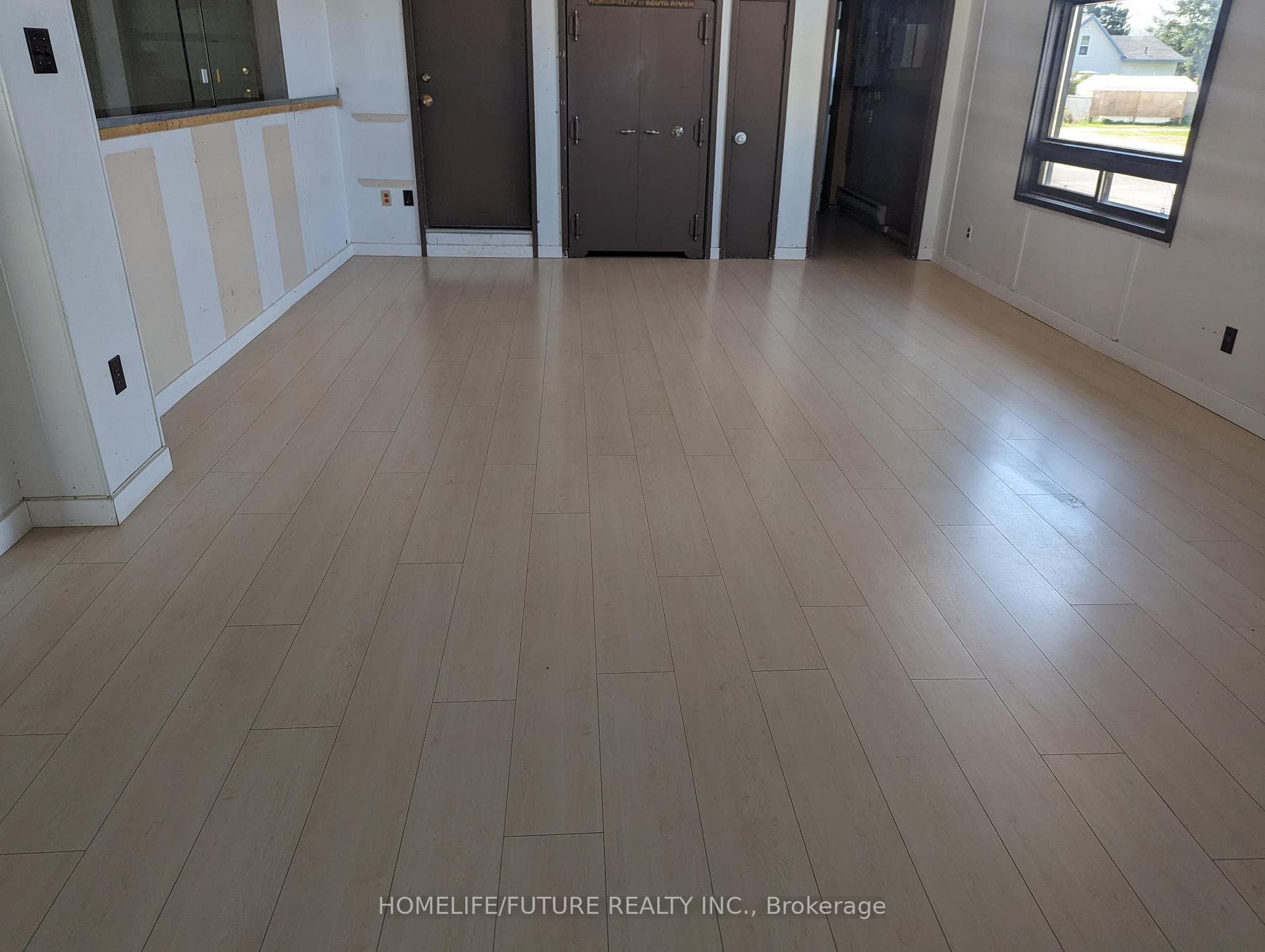 93 Ottawa Avenue photo 6