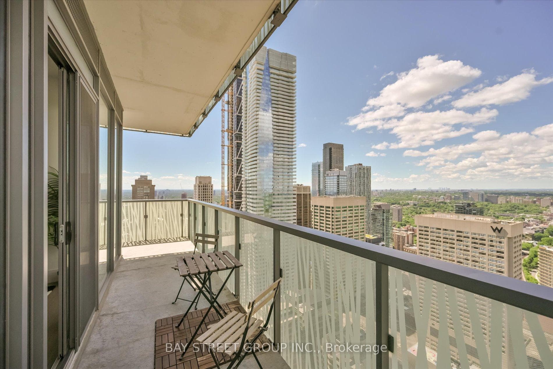 50 Charles Street Unit LPH4706 photo 26