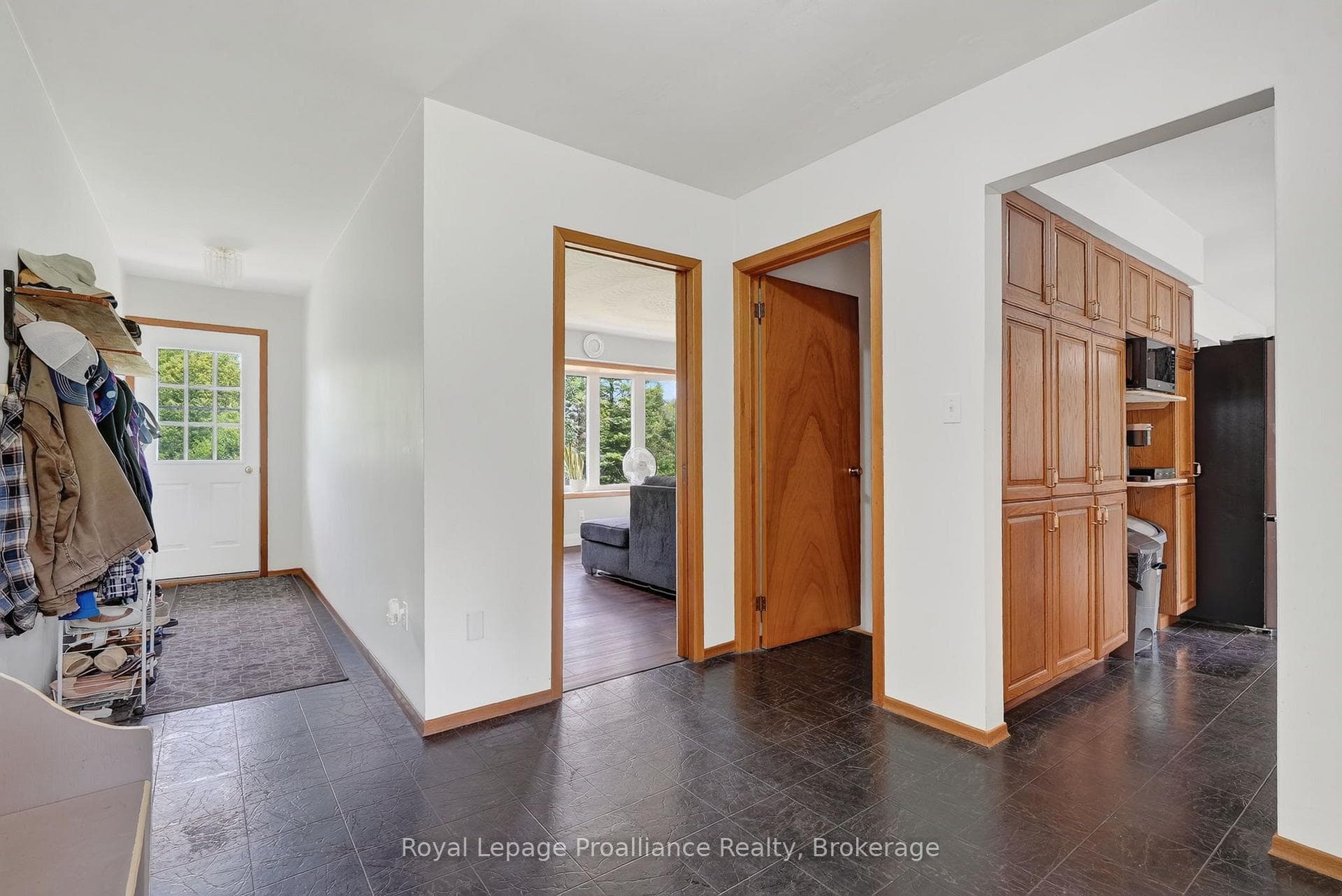 150 Woodland Road photo 11