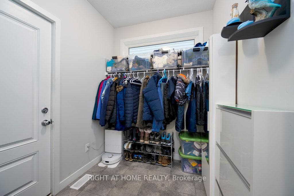 159 Boulonnais Grove photo 7