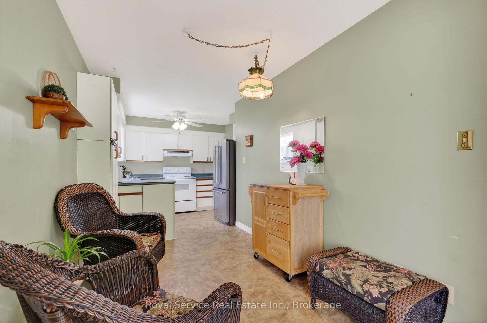 116 James Street photo 17