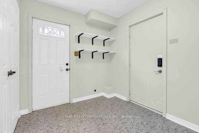 26 Oakridge Court photo 22