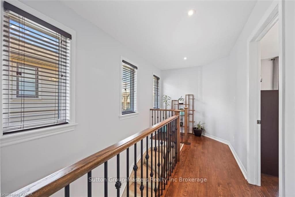 120 SIMURDA Court photo 19