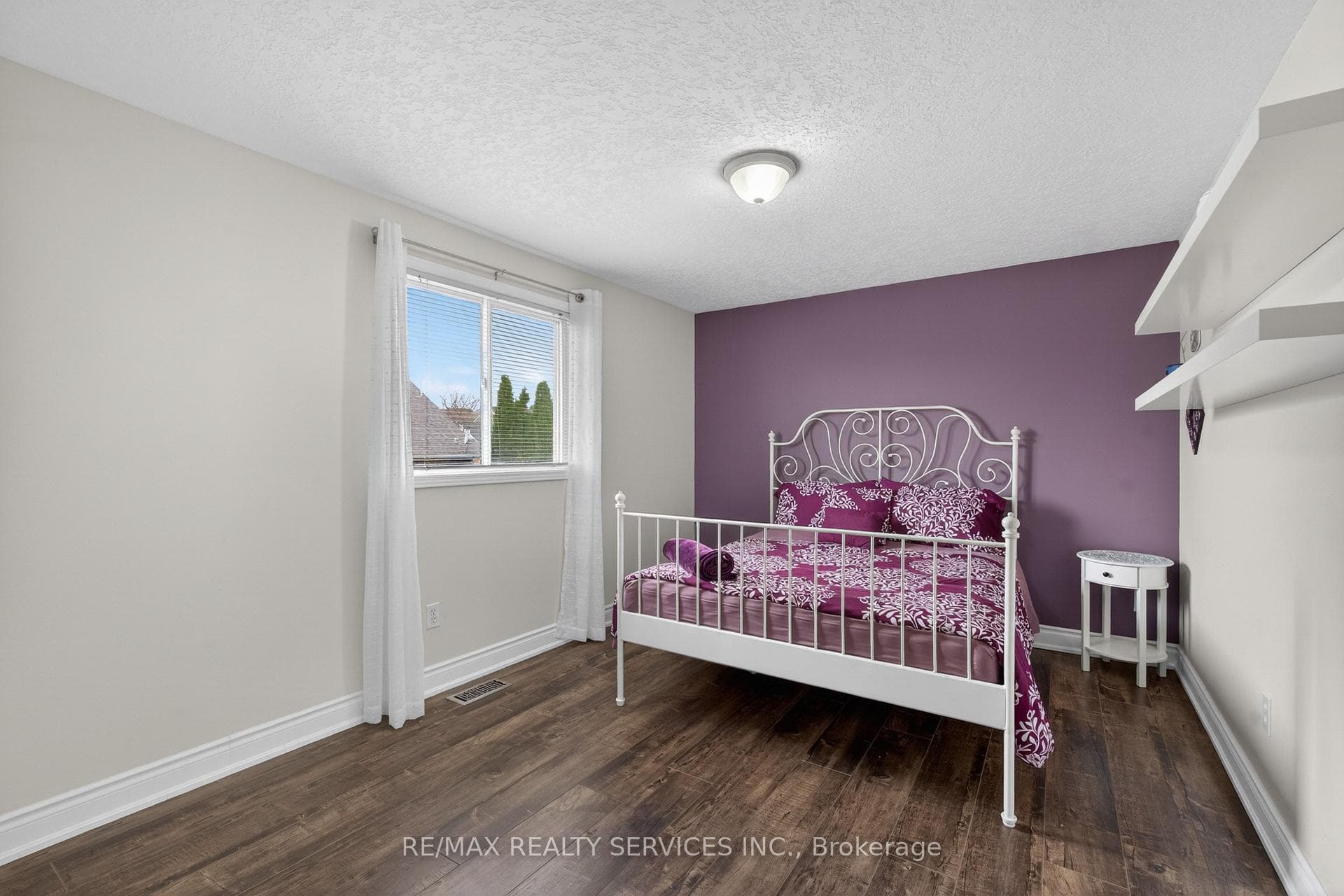 70 Hunter Road photo 34