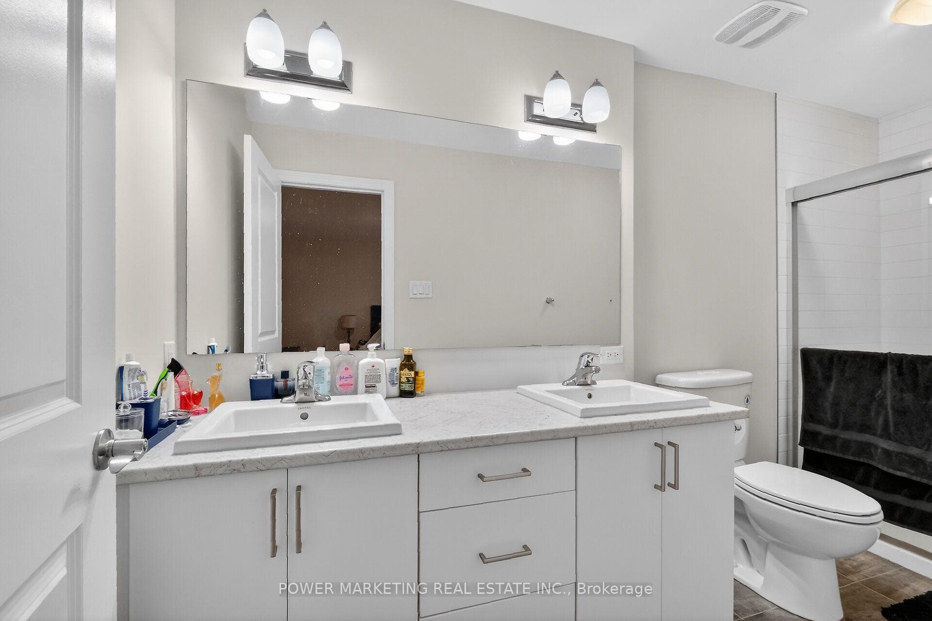 528 ENCLAVE Lane photo 30
