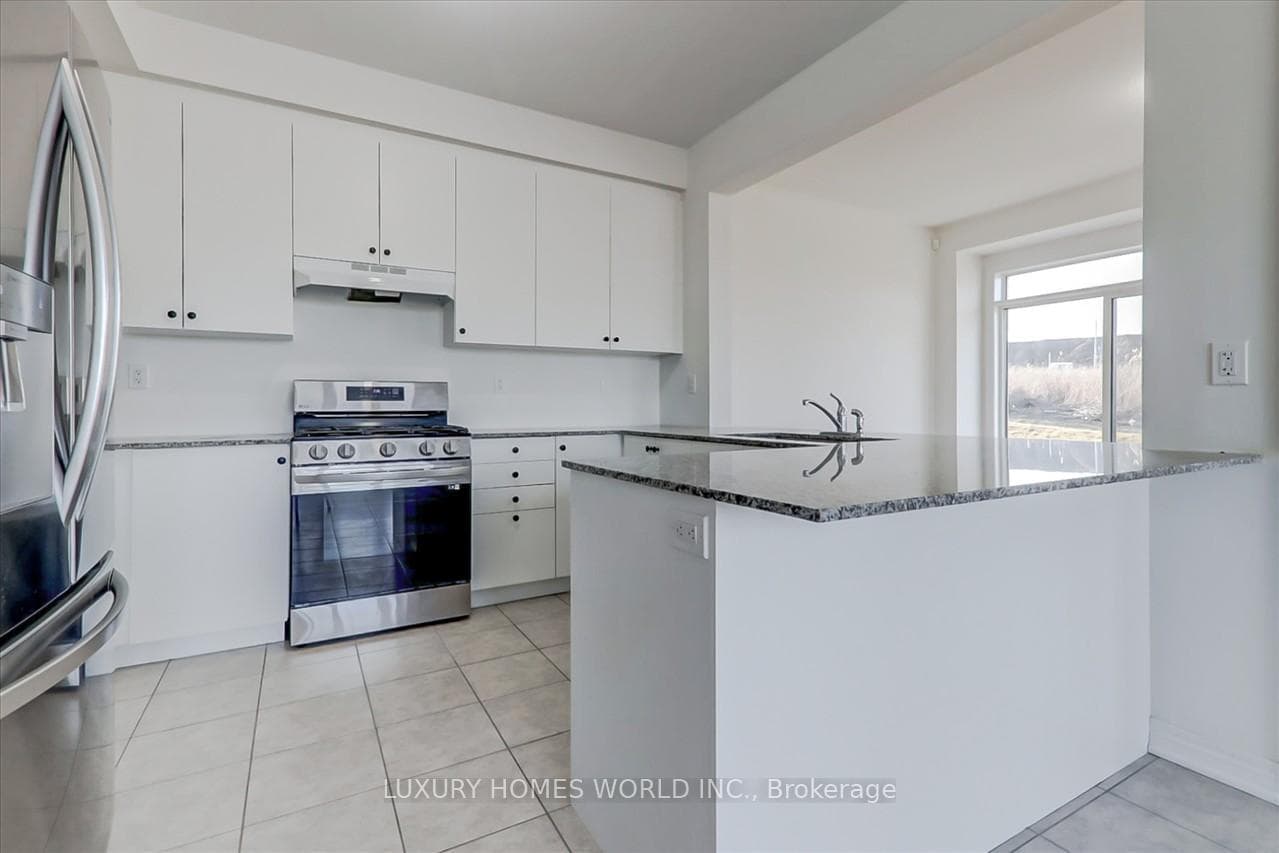 1290 Aquarius Trail photo 11