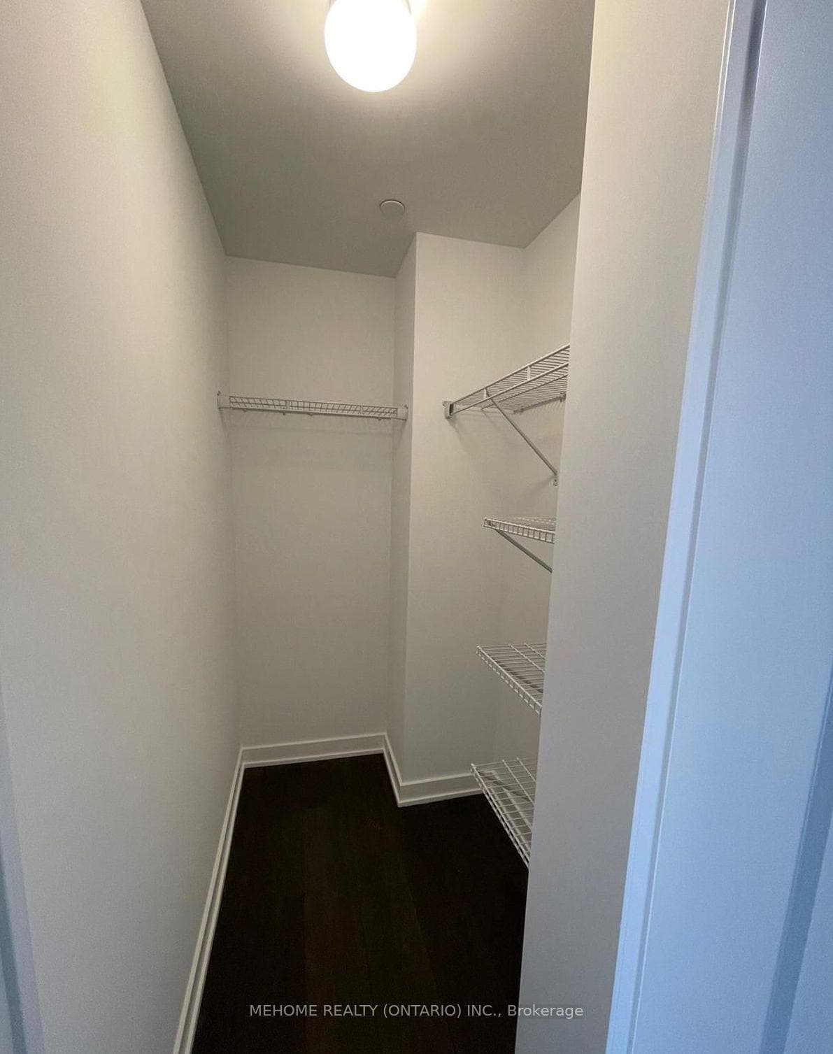 95 Oneida Crescent Unit 509 photo 11