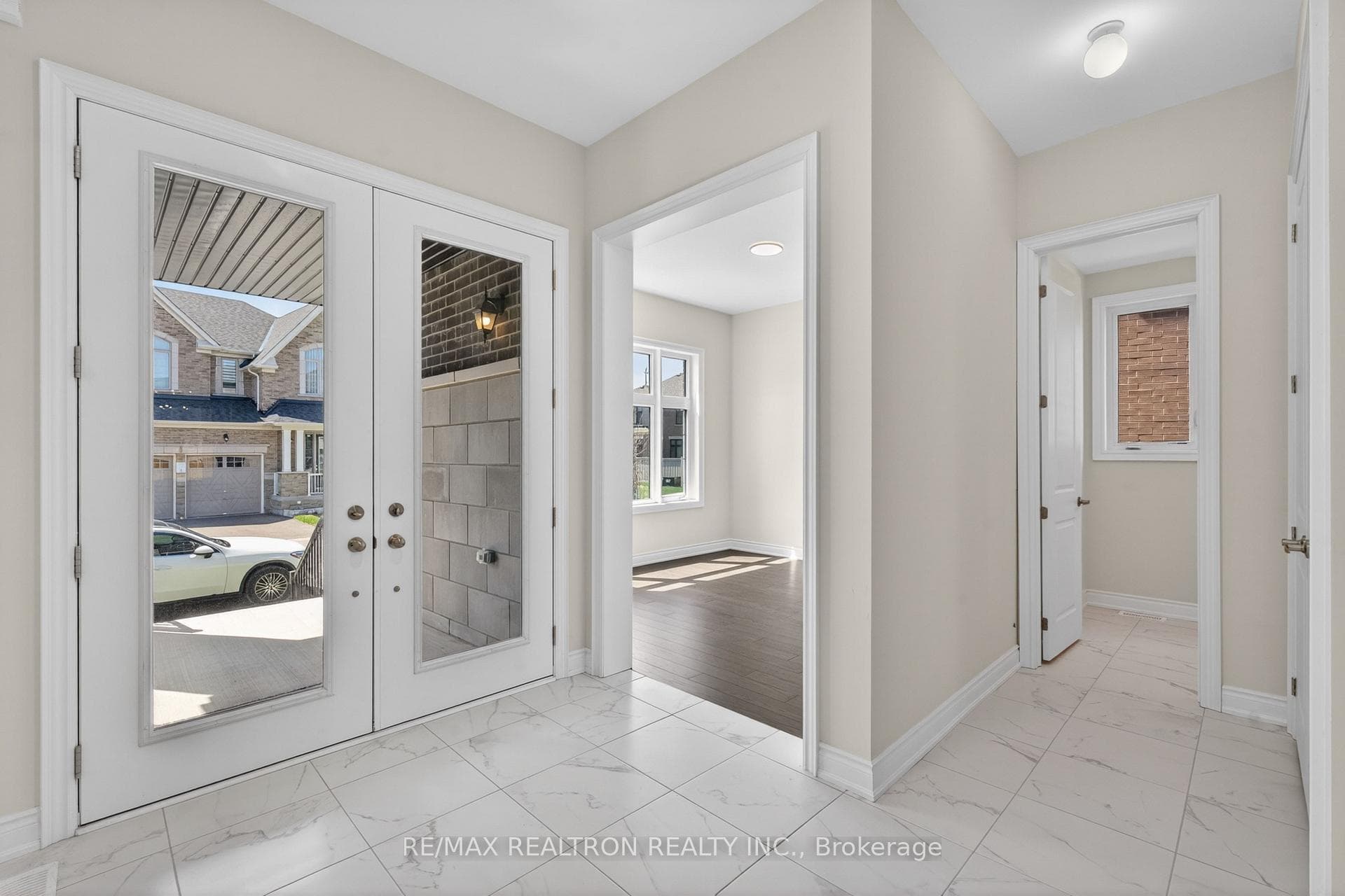 23 Joiner Circle photo 5