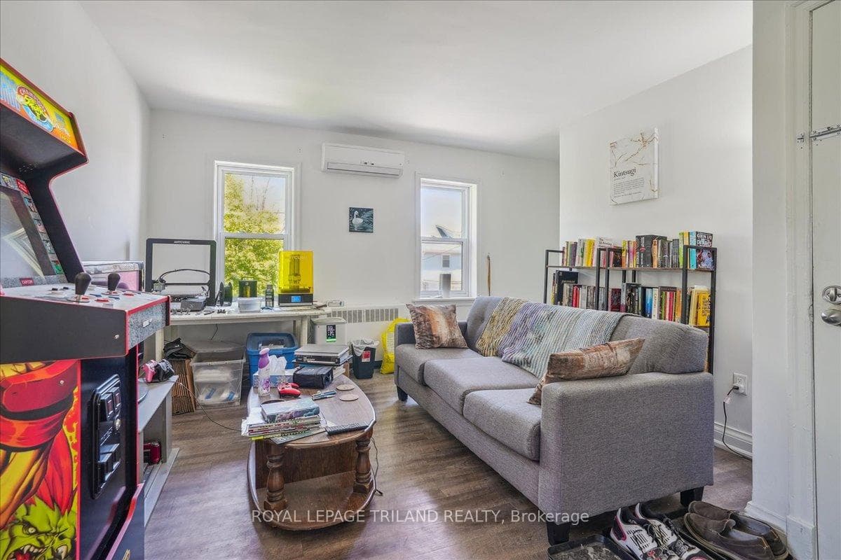 72 Kent Street photo 16