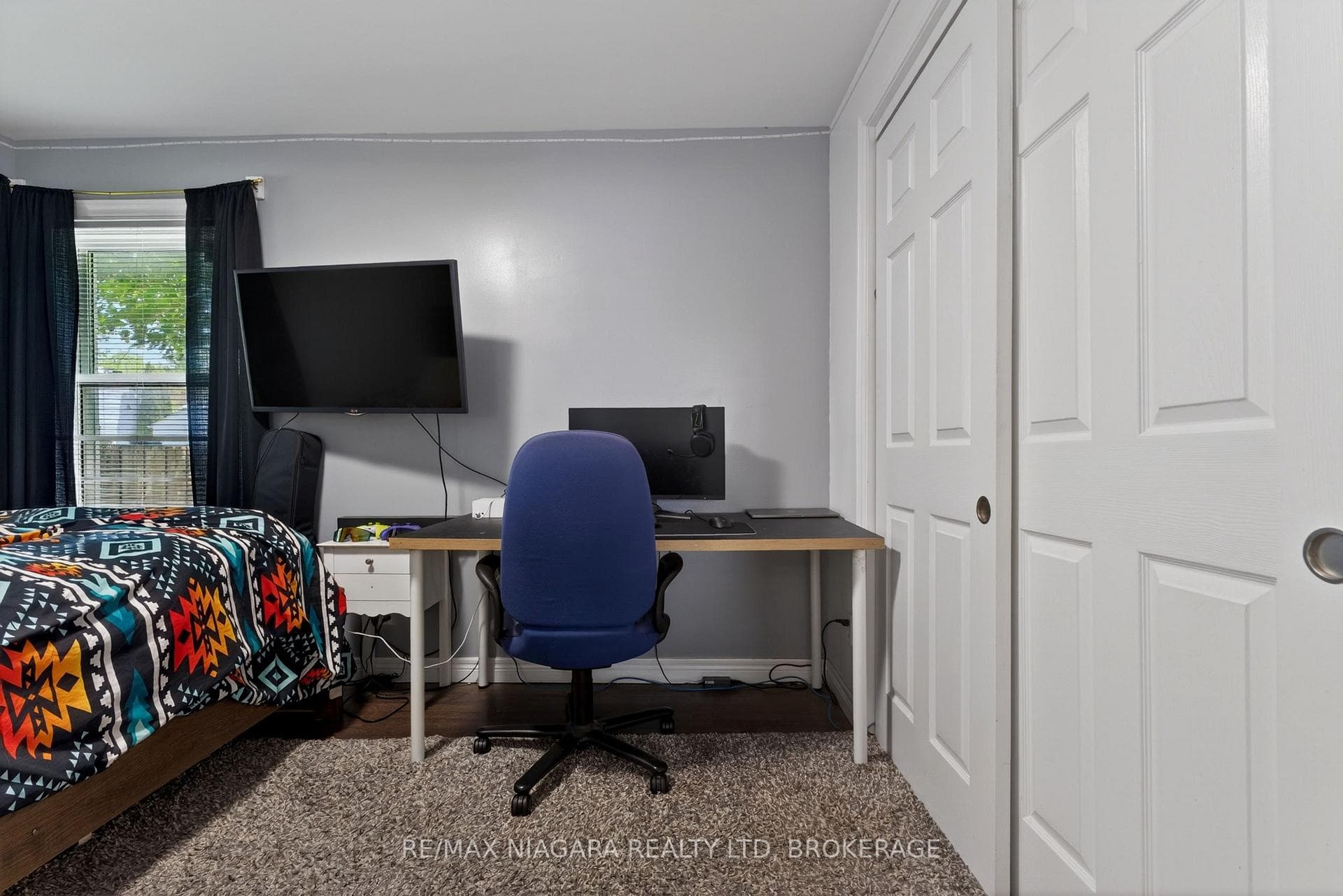 18 1/2 Willow Street photo 14