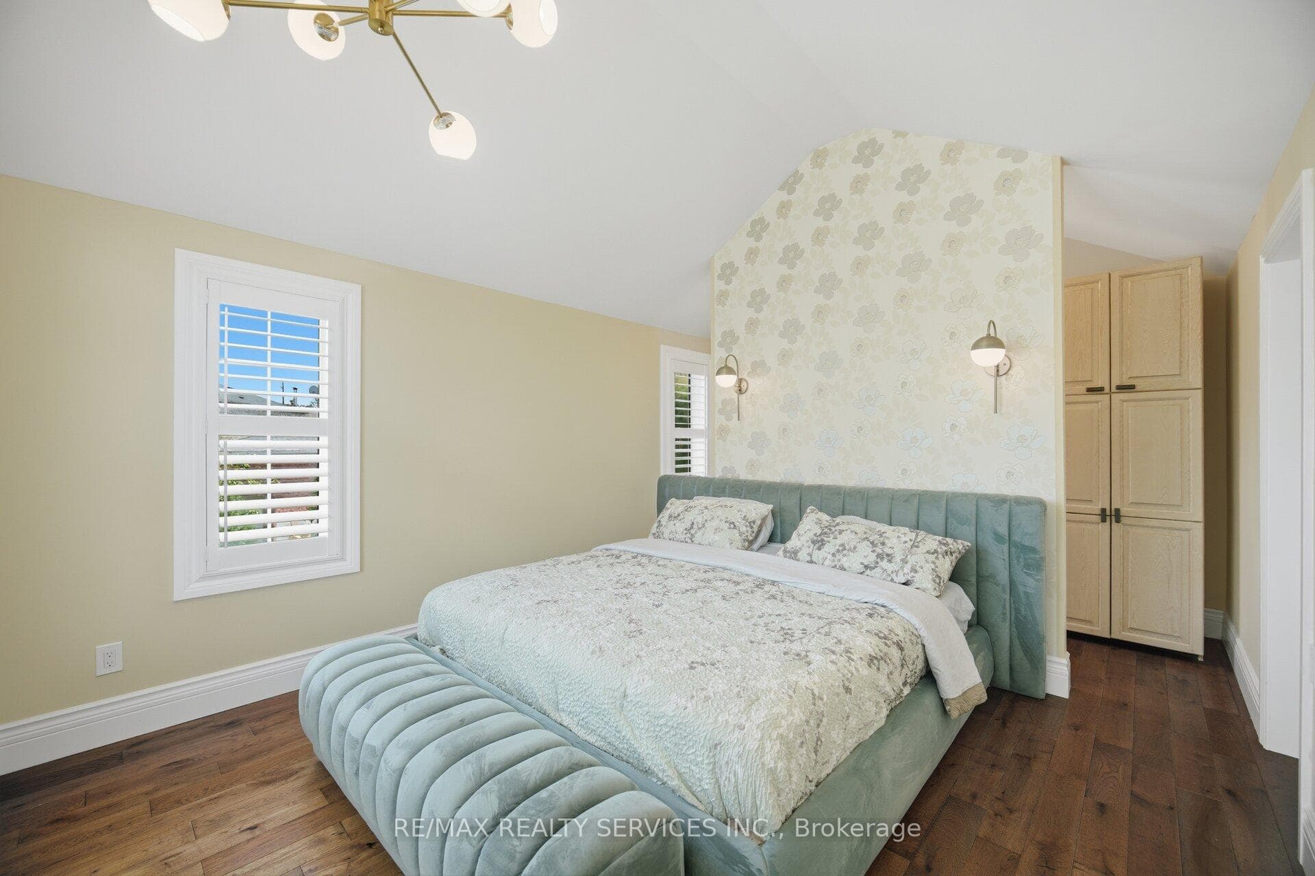 35 Glenmanor Drive photo 26