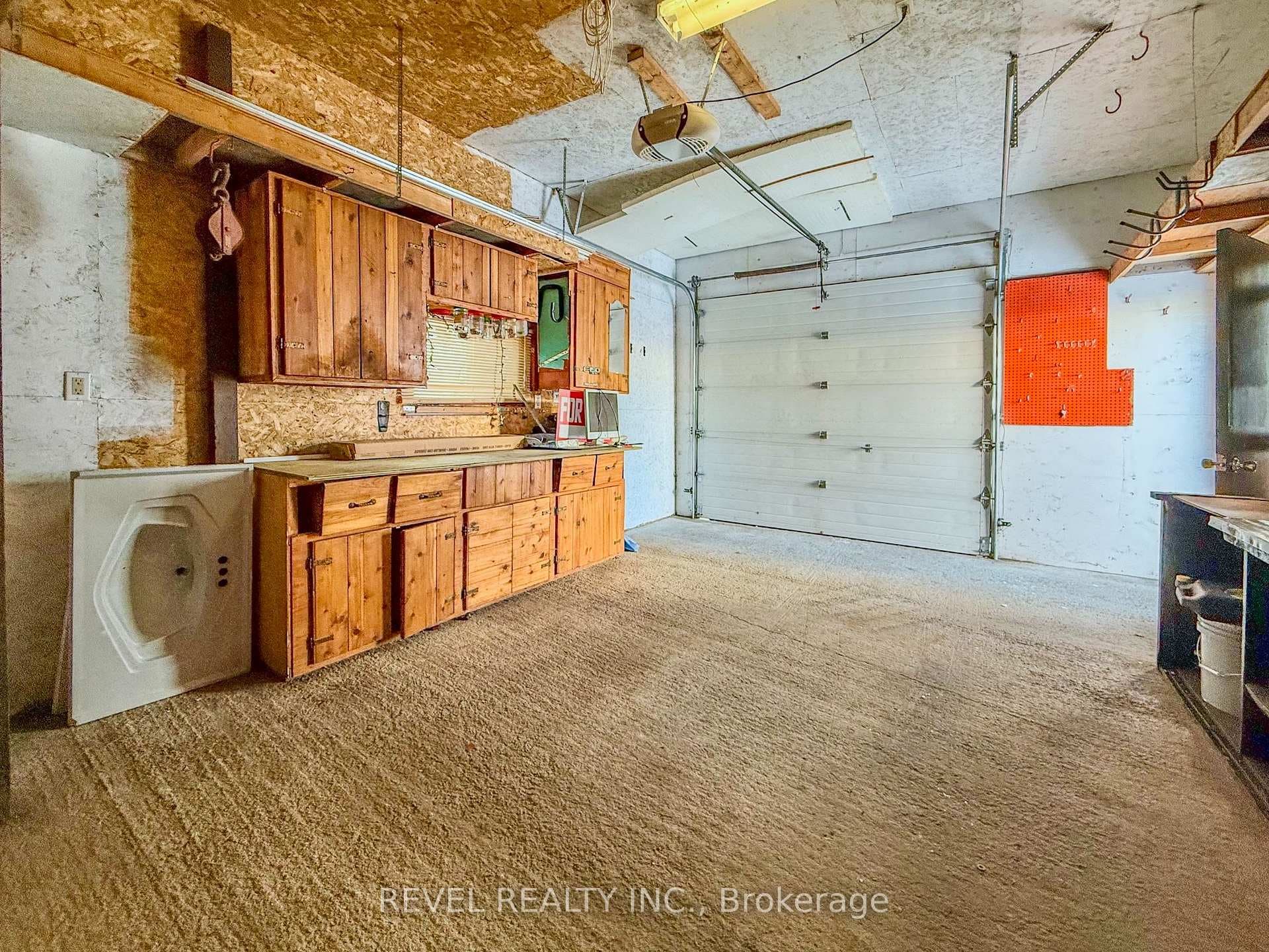 138 Bloor Avenue photo 6