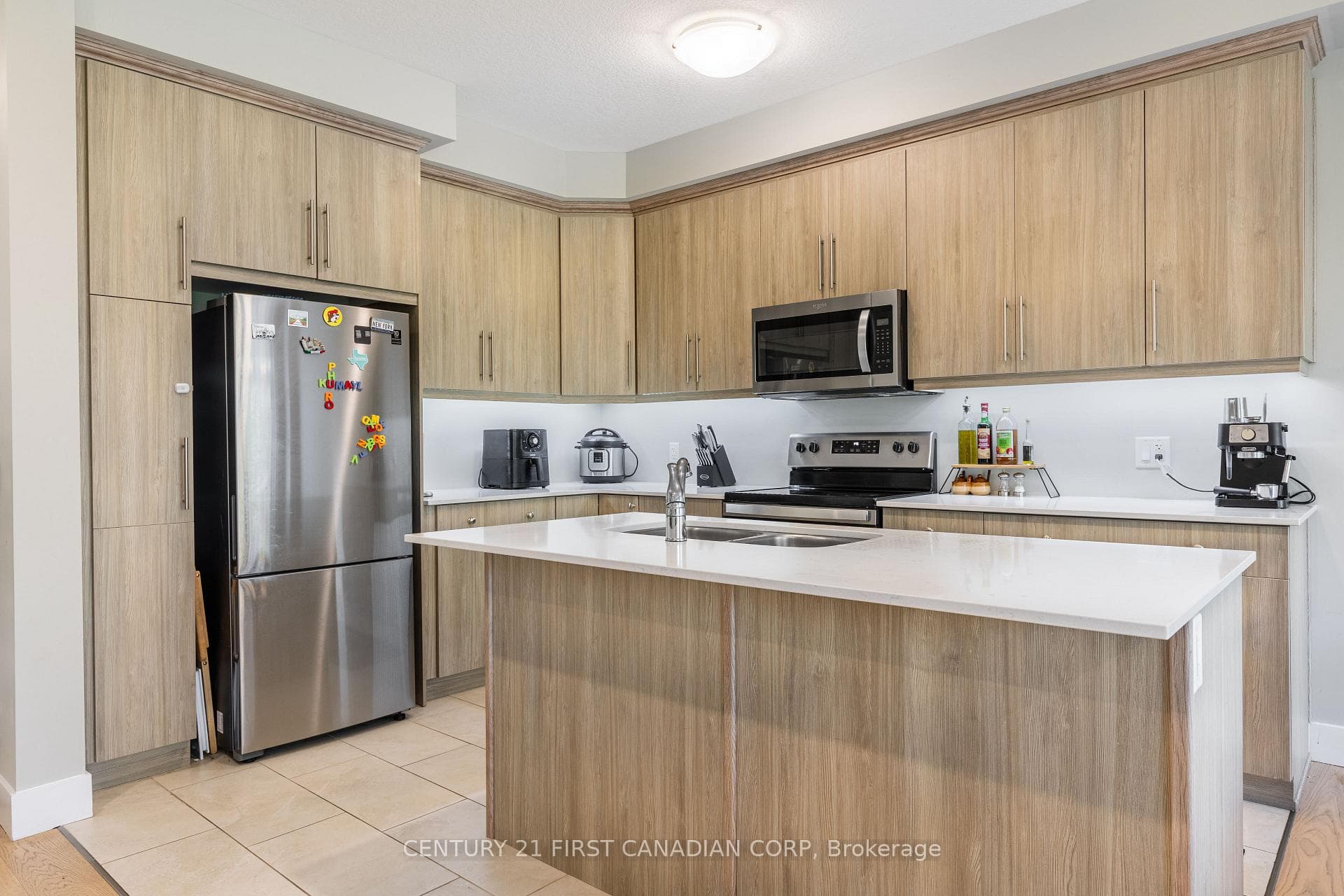 177 Edgevalley Road Unit 110 photo 6