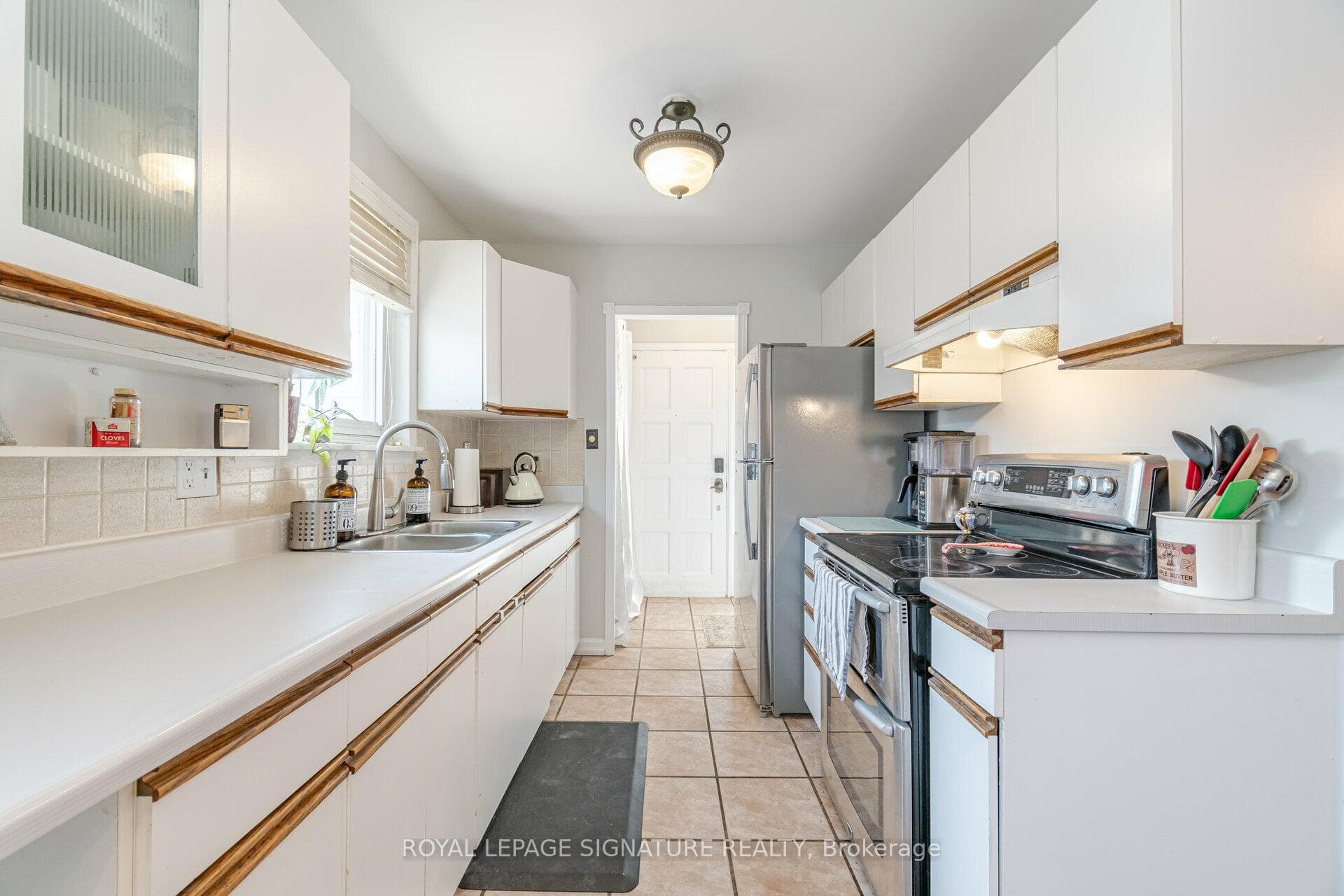81 Gulliver Crescent photo 11