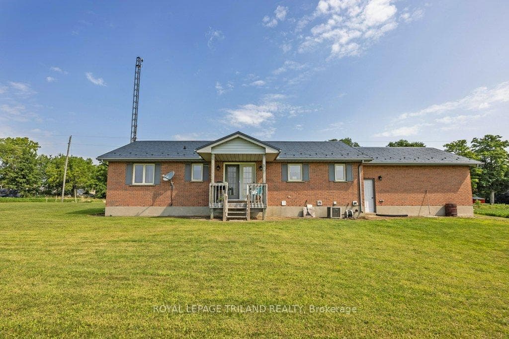 50783 CHALET Line photo 27