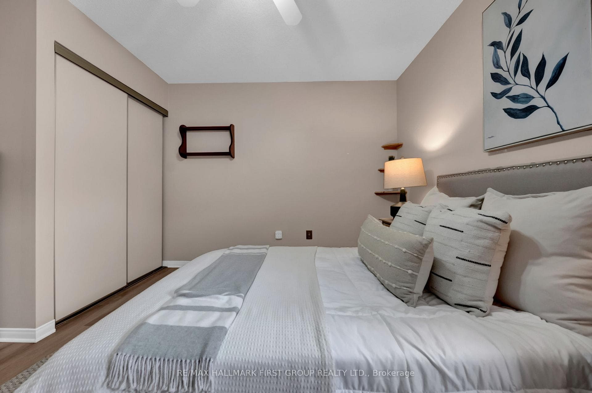 21 Abernethy Crescent photo 27