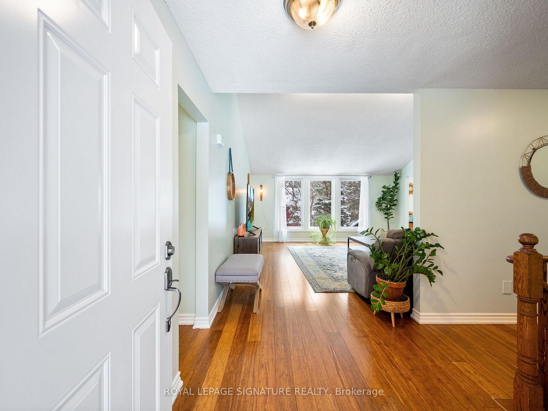 1182 Gill Road photo 4